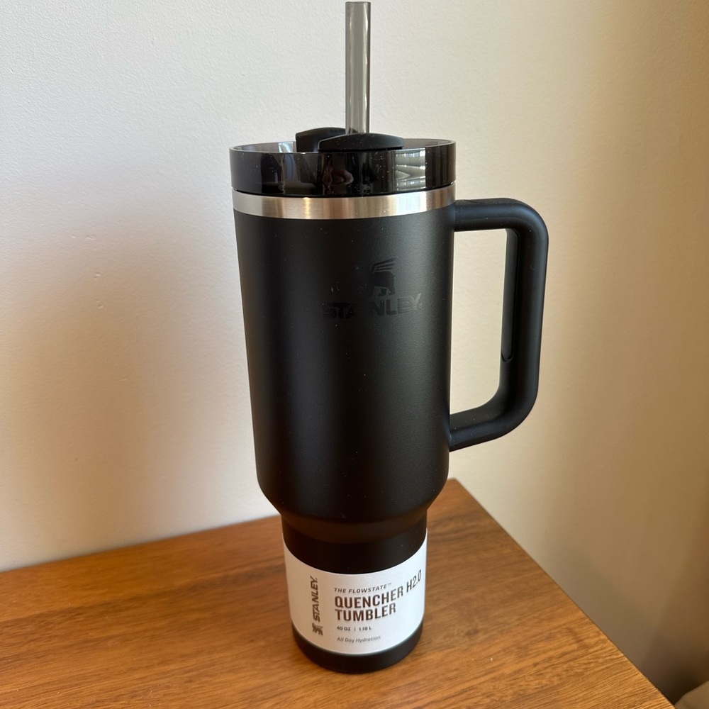 Stanley Quencher H2.0 Tumbler - Black